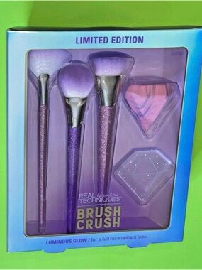 Real Techniques Brush Crush Set